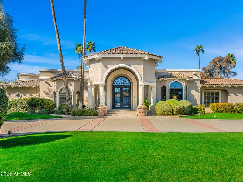 8712 N 64th Pl, Paradise Valley, AZ 85253