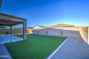 8713 172 Ln, Waddell, AZ 85355