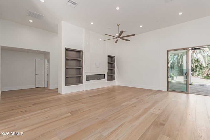 8713 80th --, Scottsdale, AZ 85258