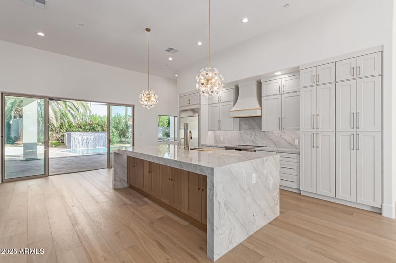 8713 80th --, Scottsdale, AZ 85258