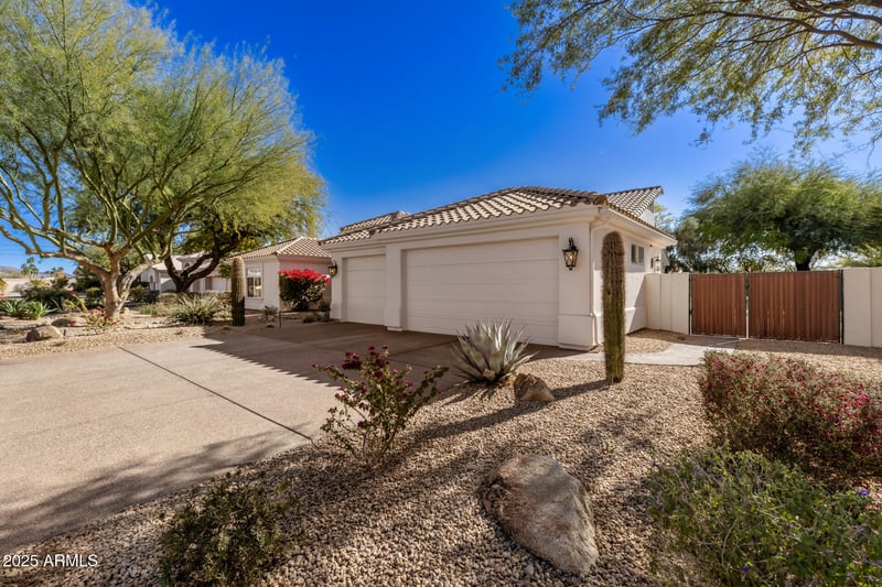 8713 E Voltaire Ave, Scottsdale, AZ 85260