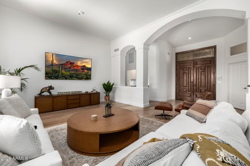 8713 E Voltaire Ave, Scottsdale, AZ 85260