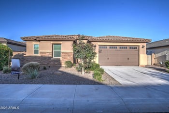 8713 172 Ln, Waddell, AZ 85355