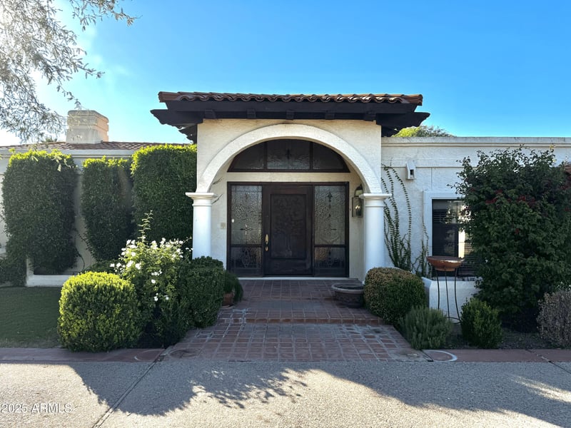 8714 65th St, Paradise Valley, AZ 85253