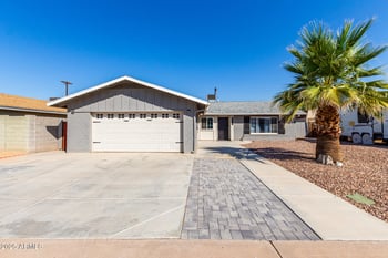 8714 Plaza Ave, Scottsdale, AZ 85250
