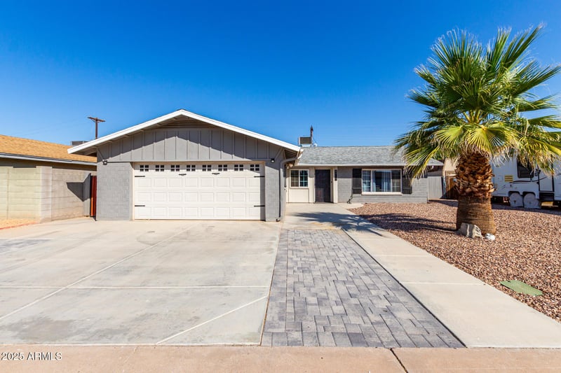 8714 Plaza Ave, Scottsdale, AZ 85250