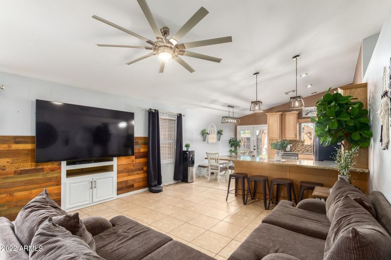8714 W Granada Rd, Phoenix, AZ 85037