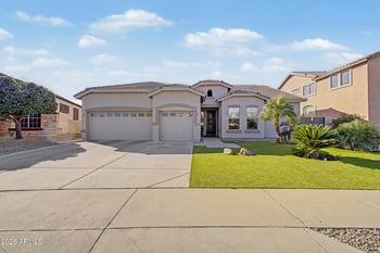 8714 Morten Ave, Glendale, AZ 85305
