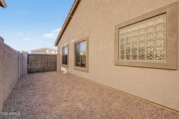 8714 Morten Ave, Glendale, AZ 85305