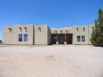 8716 204th Dr, Buckeye, AZ 85326