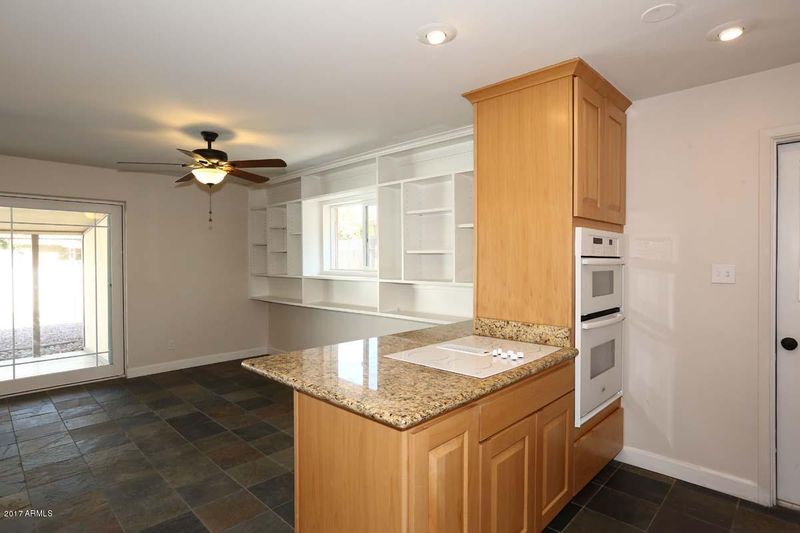 8716 E Cypress St, Scottsdale, AZ 85257