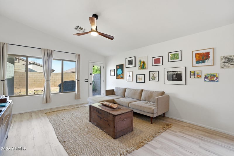 8718 E Portobello Ave, Mesa, AZ 85212