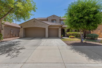 8718 180th Dr, Waddell, AZ 85355