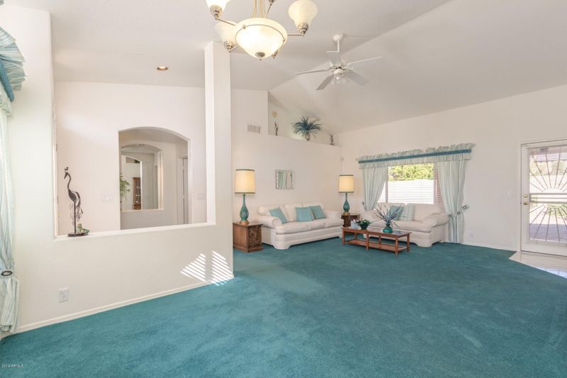 8718 W Behrend Dr, Peoria, AZ 85382