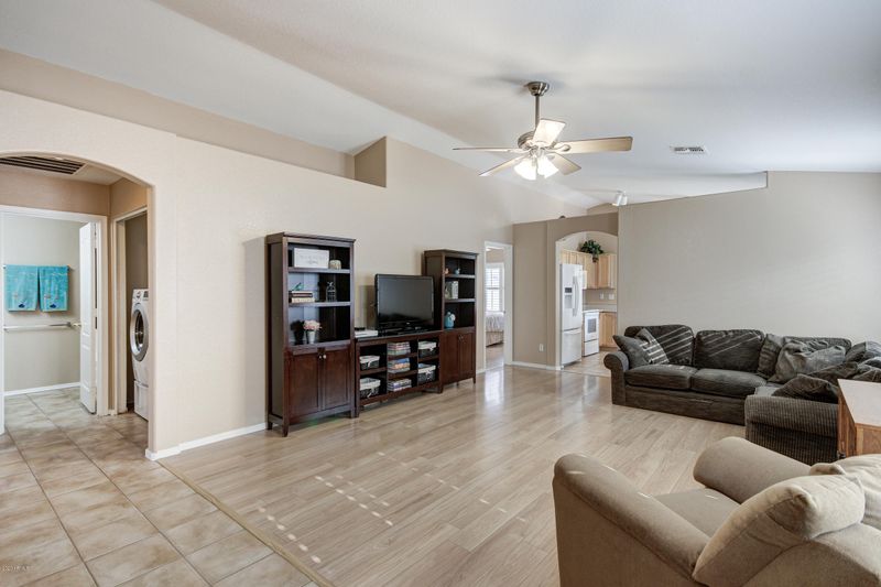 8719 E Natal Cir, Mesa, AZ 85209