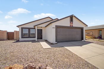 8719 Magnum Dr, Arizona City, AZ 85123
