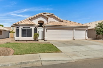 872 Baylor Ln, Chandler, AZ 85225