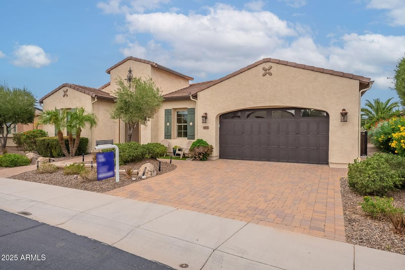 872 Harmony Way, Queen Creek, AZ 85140