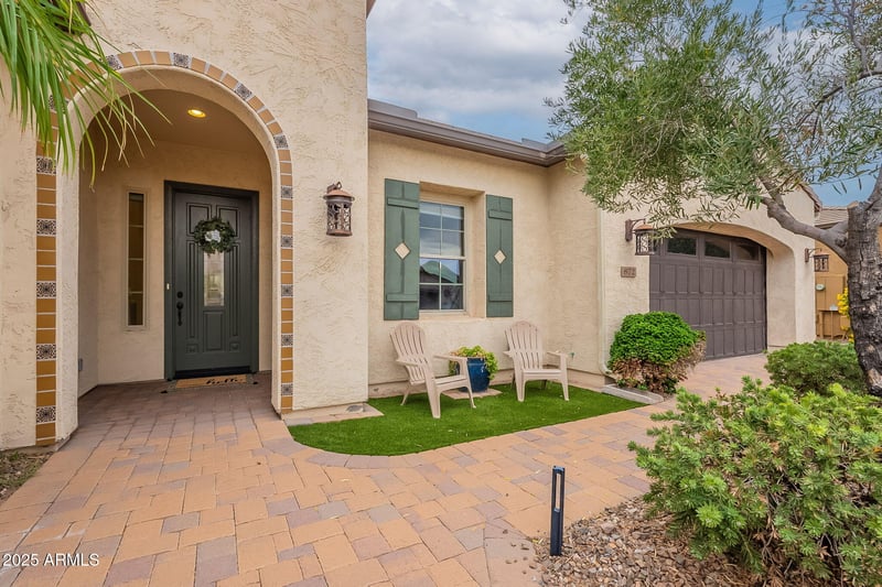 872 Harmony Way, Queen Creek, AZ 85140