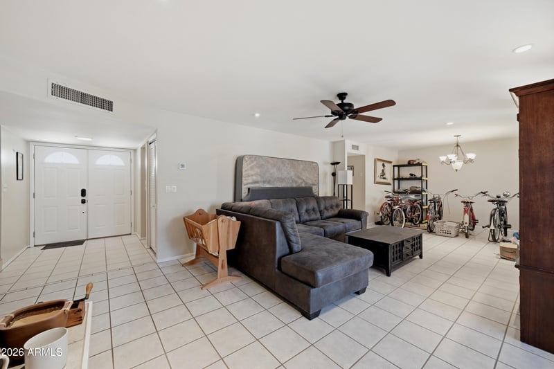 8720 Bonita Dr, Scottsdale, AZ 85250