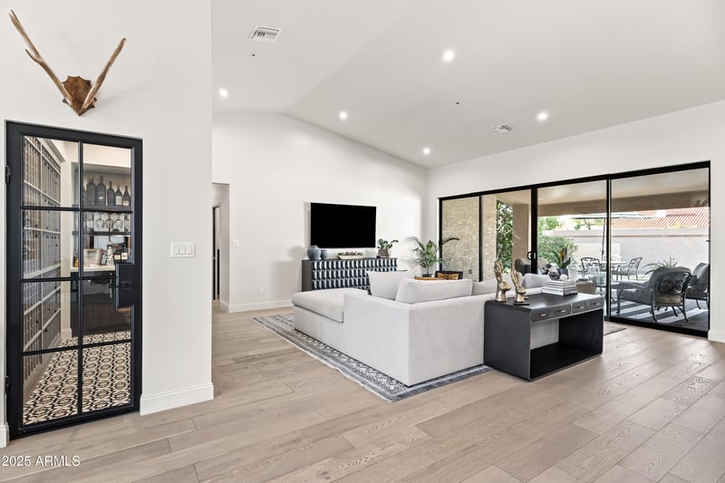 8720 San Vicente Dr, Scottsdale, AZ 85258