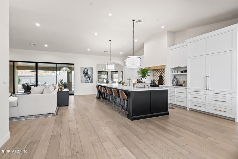 8720 San Vicente Dr, Scottsdale, AZ 85258