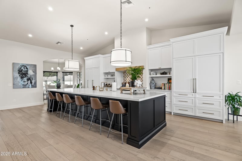 8720 San Vicente Dr, Scottsdale, AZ 85258