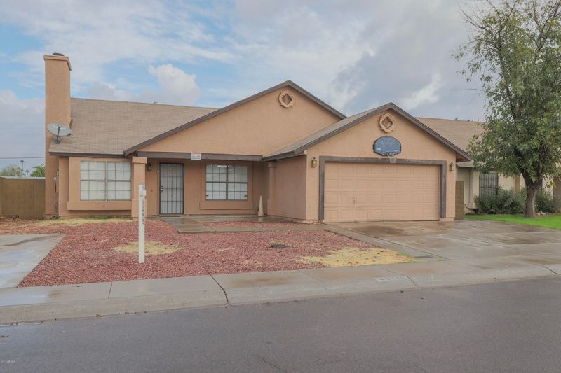 8720 W Edgemont Ave, Phoenix, AZ 85037
