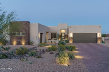 8721 193rd Dr, Waddell, AZ 85355