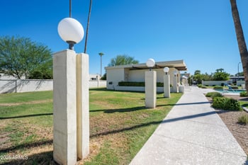 8722 Devonshire Ave, Scottsdale, AZ 85251
