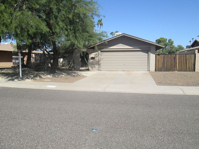 8722 E Mitchell Dr, Scottsdale, AZ 85251