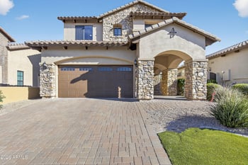 8724 Ivy St, Mesa, AZ 85207