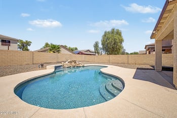 8724 W Hammond Ln, Tolleson, AZ 85353