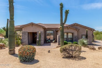 8725 E Menlo Cir, Mesa, AZ 85207