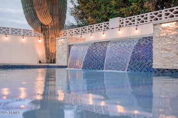 8725 Vista Dr, Scottsdale, AZ 85250