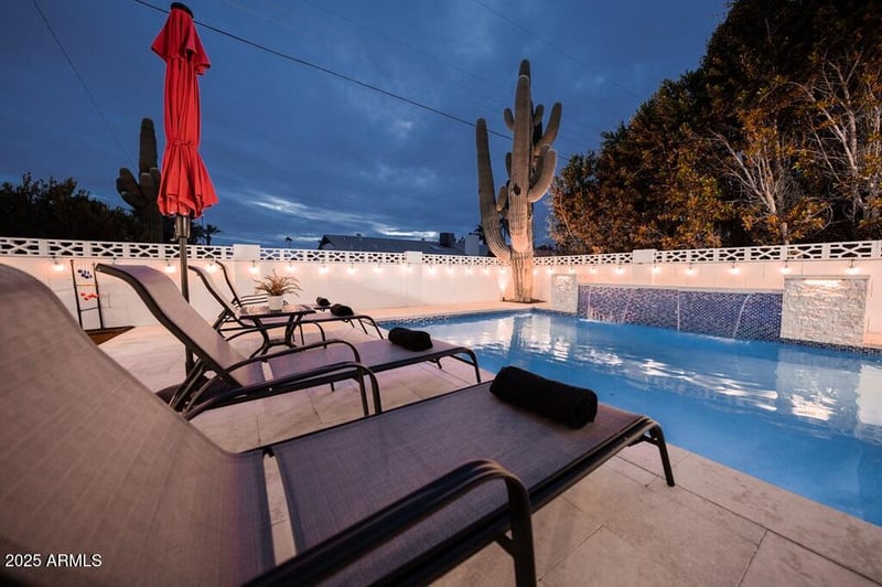 8725 Vista Dr, Scottsdale, AZ 85250