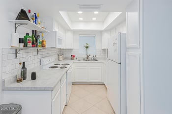 8726 67th Dr, Peoria, AZ 85345