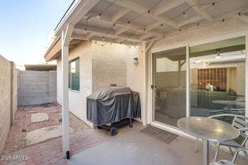 8726 67th Dr, Peoria, AZ 85345