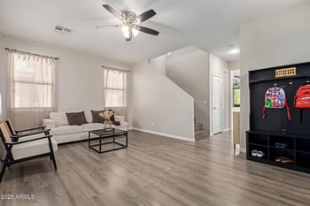 8727 40th Dr, Laveen, AZ 85339