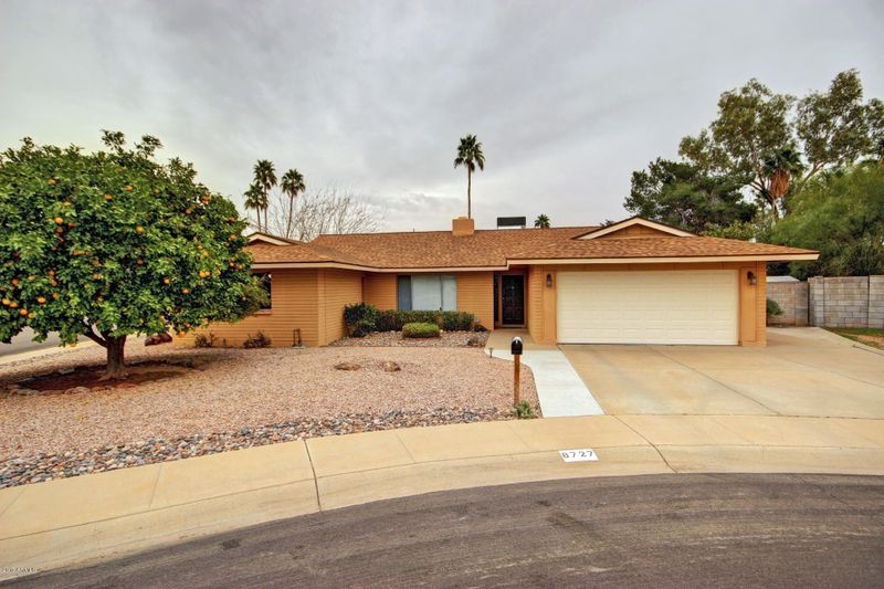 8727 E Piccadilly Rd, Scottsdale, AZ 85251