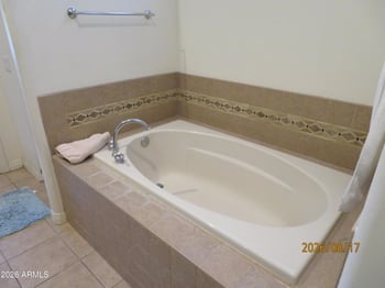 8727 E Tuckey Ln, Scottsdale, AZ 85250