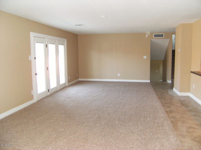 8728 E Mitchell Dr, Scottsdale, AZ 85251