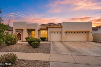 8729 Carole Ln, Glendale, AZ 85305