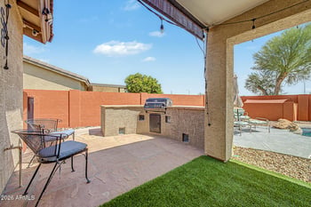 8729 W Tonopah Dr, Peoria, AZ 85382