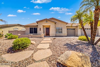 8729 W Tonopah Dr, Peoria, AZ 85382
