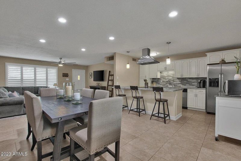 8731 E Mariposa Dr, Scottsdale, AZ 85251