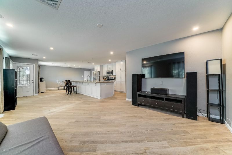 8732 E Angus Dr, Scottsdale, AZ 85251