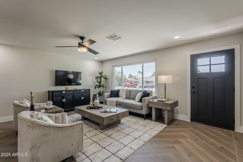 8733 Cypress St, Scottsdale, AZ 85257
