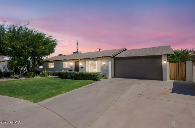 8733 Cypress St, Scottsdale, AZ 85257