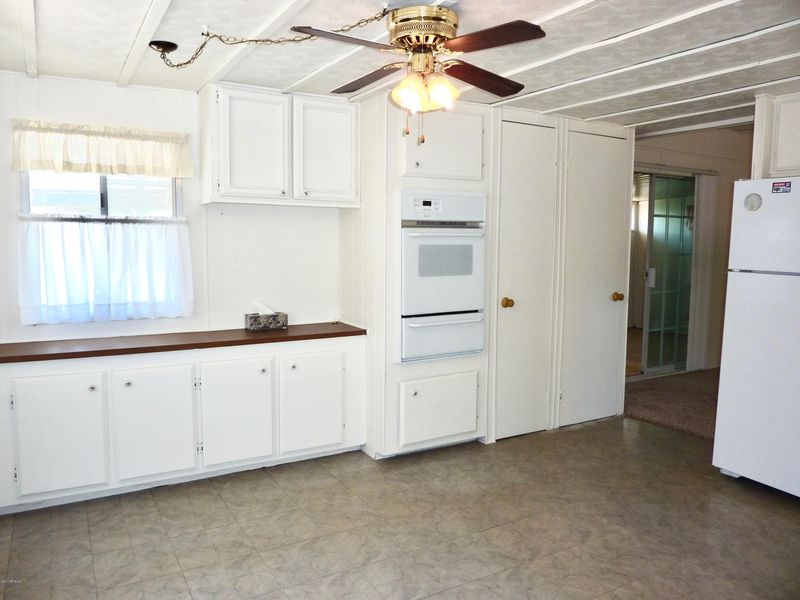 8733 E Delilah Ave, Mesa, AZ 85208